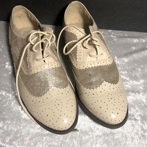 Two tone forever 21 oxfords